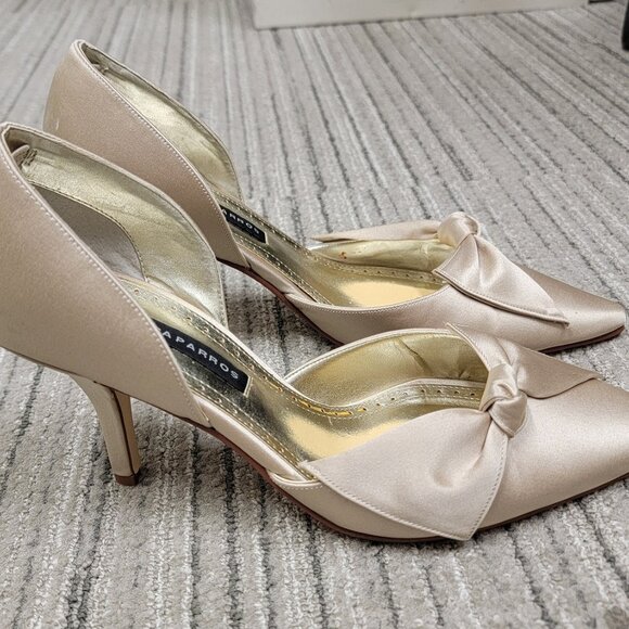Caparros Morgana Heels Sz 8.5 Champagne Gold Satin - Picture 3 of 5